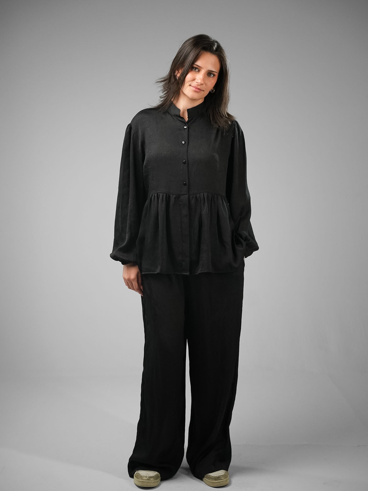 Half-Button Crushed Velvet Set - Image 21